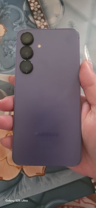 Vând Samsung Galaxy S24 impecabil