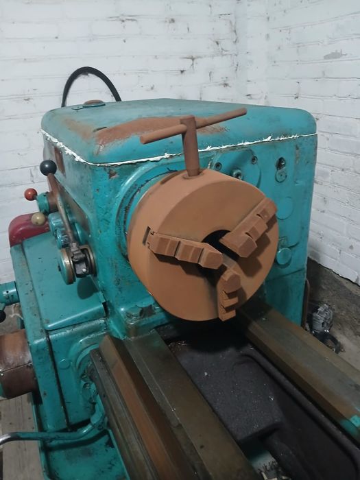 Продаю токарный станок советский