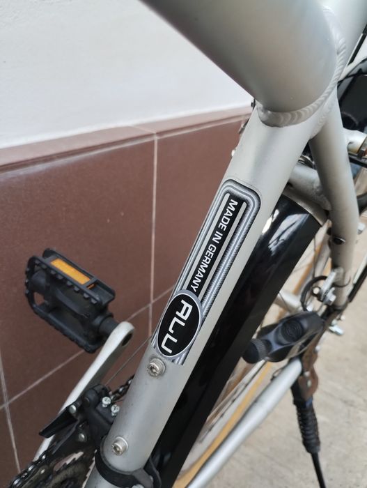 Bicicleta Aluminiu   Roti Pe 26 inch ,Furcă Pe Telescop,Schimbătoare Shimano,Calitate Germană