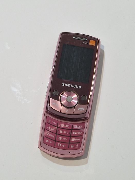 Telefon Samsung pe sina perfect funcțional