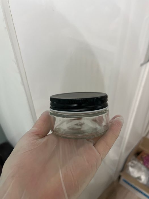 Гипс, лак, краска