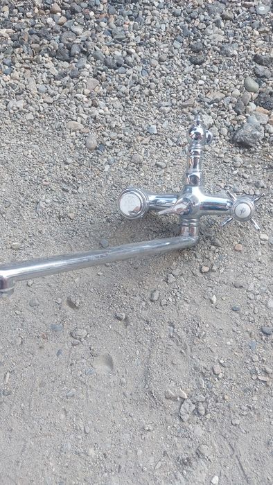 Смеситель для ванны