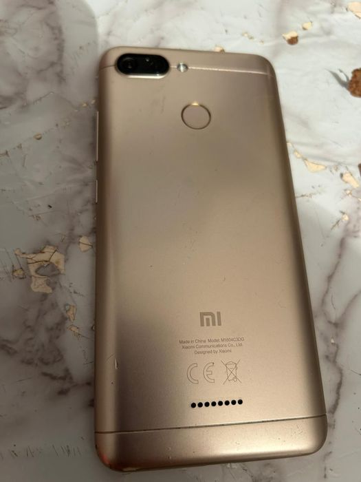 Продам смартфон редми