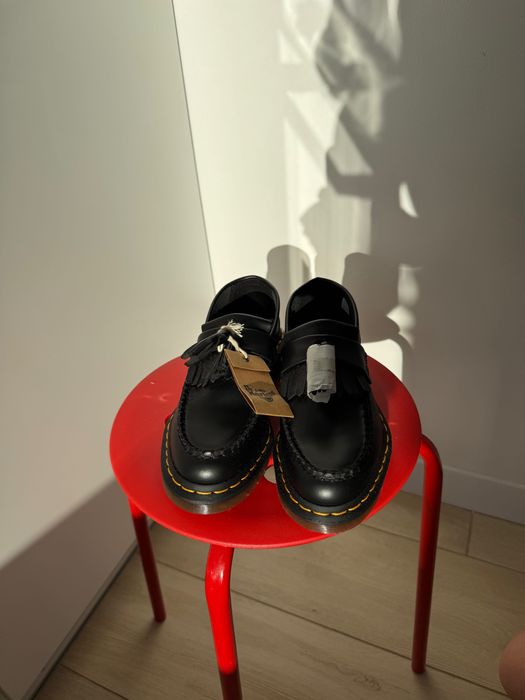 Лоуфъри Dr. Martens
