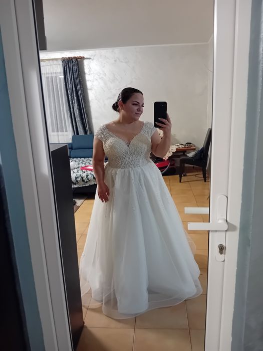 Vând rochie de mireasa