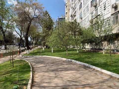 Аренда Офис 130м Дархан 2000у.е