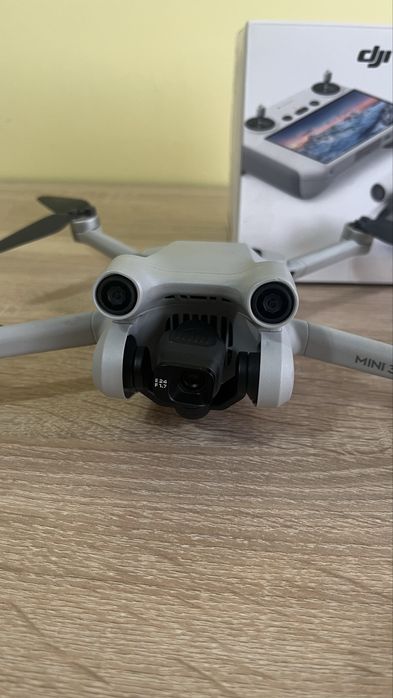 Дрон DJI Mini 3 Pro + 64 GB SD карта