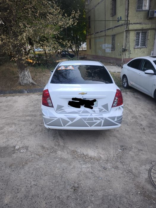 Автомобиль ласети