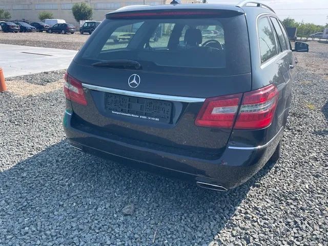Dezmembrez Mercedes E 220 W 212 170 cp euro 5 Combi