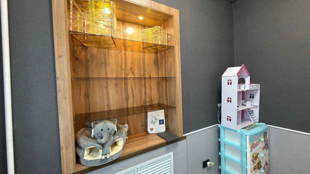 Продам 4 комнатную квартиру