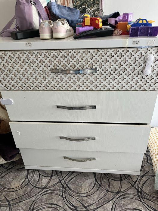 Продам мебель б/у срочно