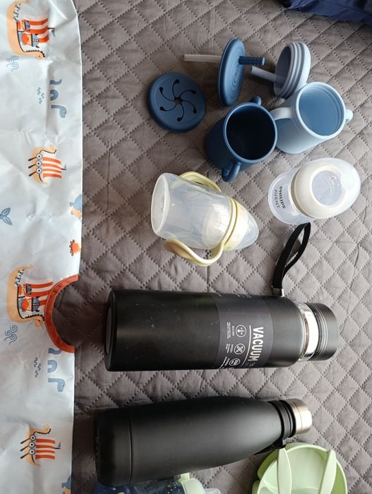 Шишета с дръжка и накрайници, силиконови шишета,термоси бутилки, и др