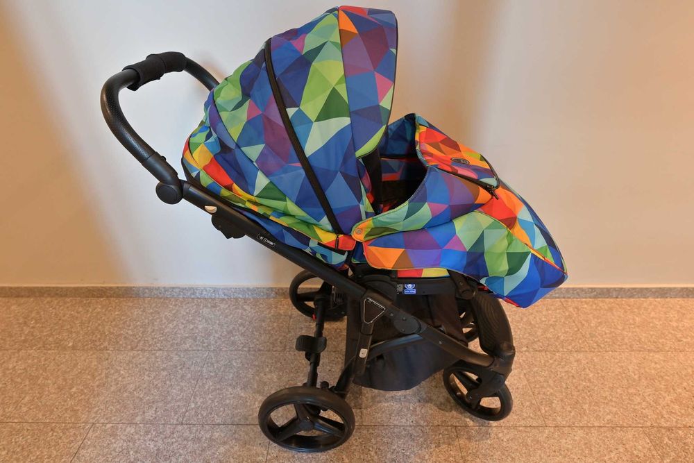 Бебешка количка Adamex Cortina 3 в 1 + Kikkaboo - Isofix база за кола