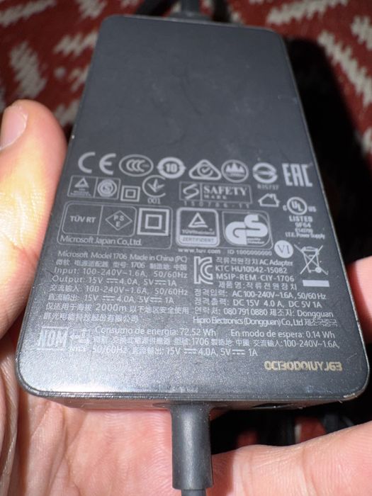 Microsoft Surface chager