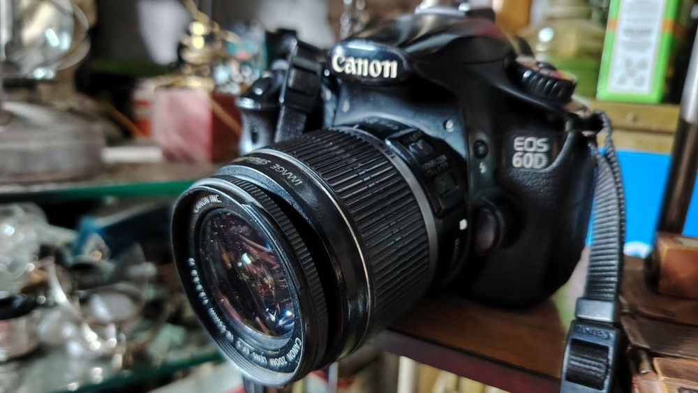 Canon 60 d в хорошем состоянии