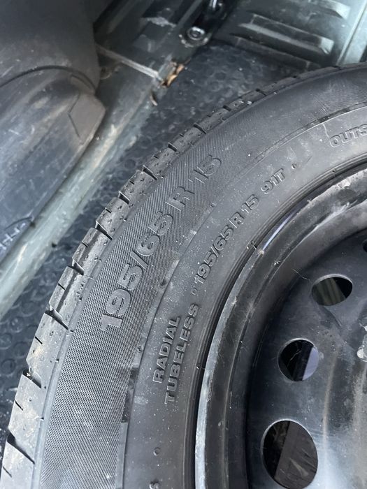 Janta rezerva Renault Megane 3 5 x 114.3 + cauciuc 195 / 65 / R15
