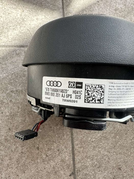 Audi A4/A5 Еърбег 8W0880201AJ