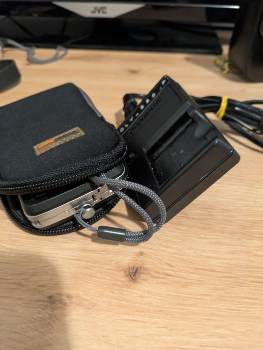 Фотоапарат Olympus mju-550wp - Винтидж Снимки, Пълен Комплект КАТО НОВ