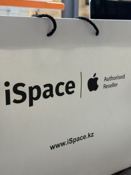 Продаю MacBook Air