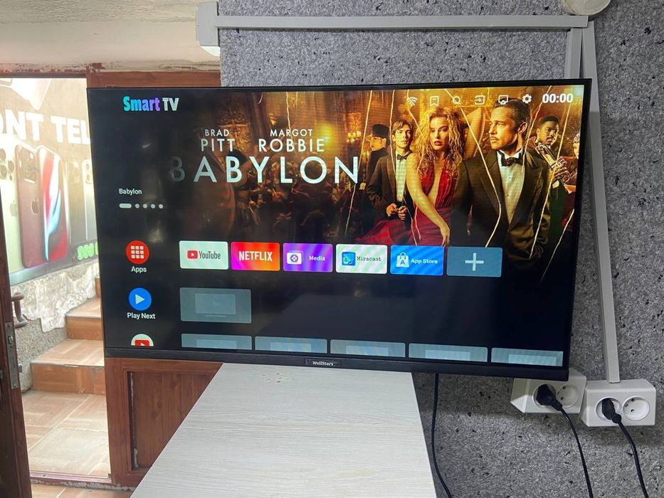 Televizor WellStars Smart cloud TV 32 talik