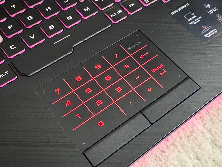 15.6 IPS /GTX 1650 4GB/ i5 /512ssd / Asus ROG STRiX / RGB