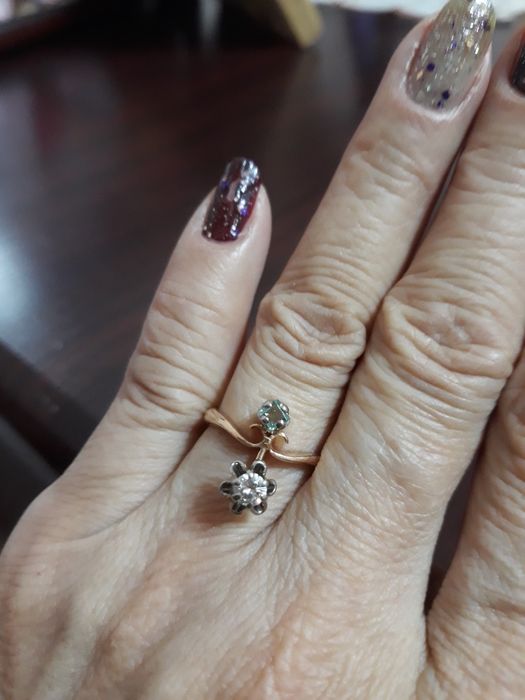 Редкое СССРзолотое кольцо 17.5р.583пр. с якут.брил.0.25к