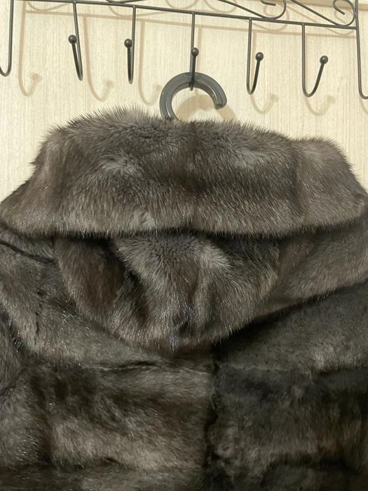 Норковая шуба серого цвета
