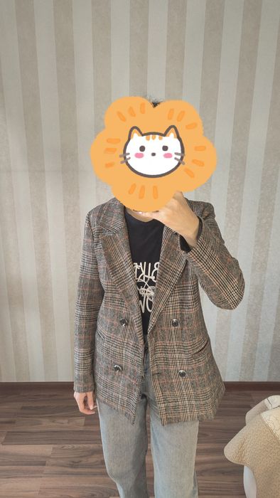 Продам верхнюю одежду