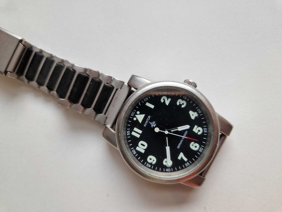 AVIATOR, German design, Quartz, Miyota mov`t, 43 mm case!