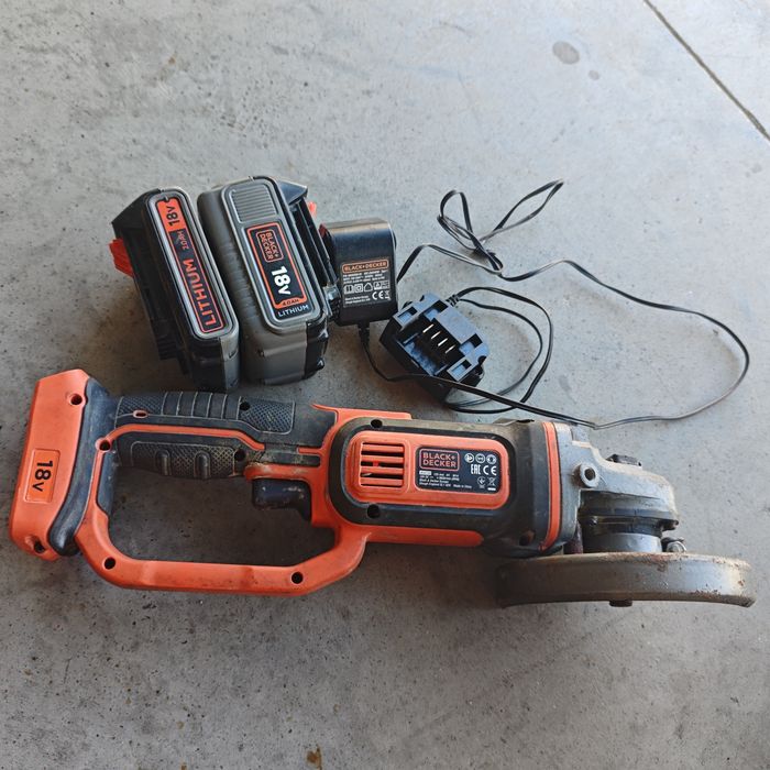 Black Decker ъглошлайф на батерия комплект