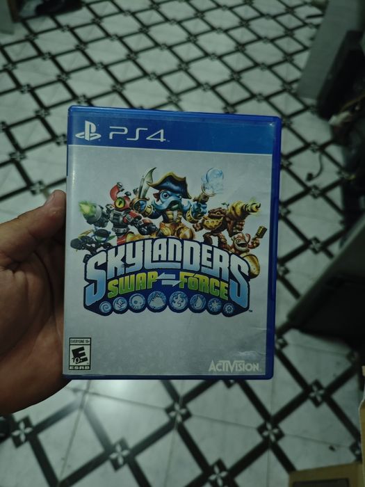 PS4 o'yinlari sotiladi arzon!