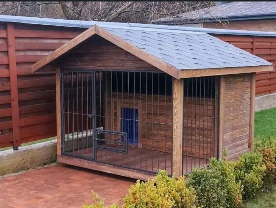 Cușcă câine izolată cu încălzire.