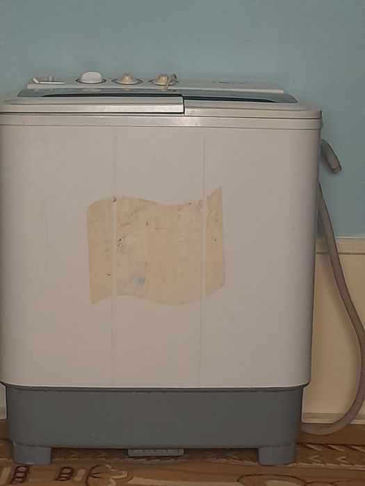 Продается ситроникс полуавтомат стиралка ишлаши зур нархини келишамиз