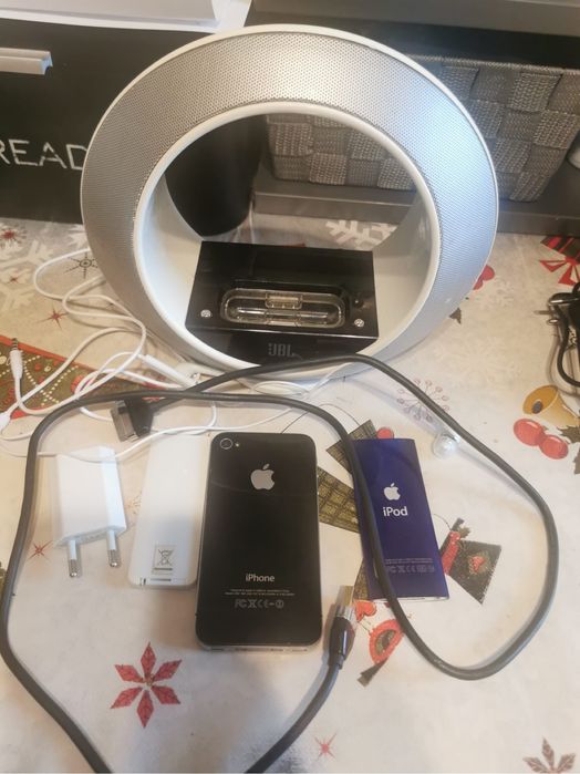 iPhone iPod boxa Jbl toate la set