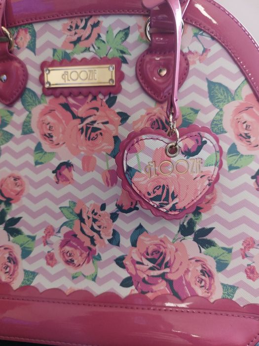 Продавам дамска чанта