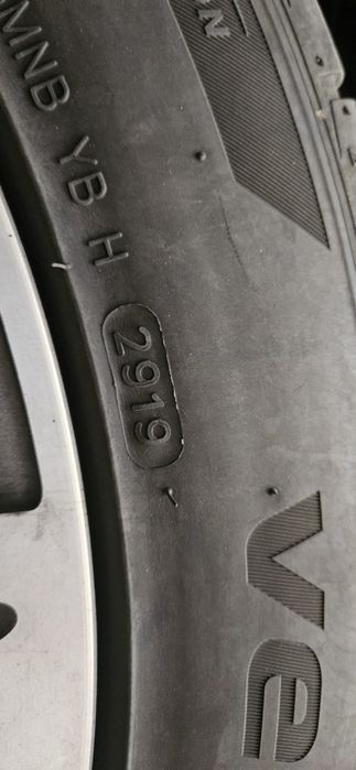 Vând jante originale Audi R20