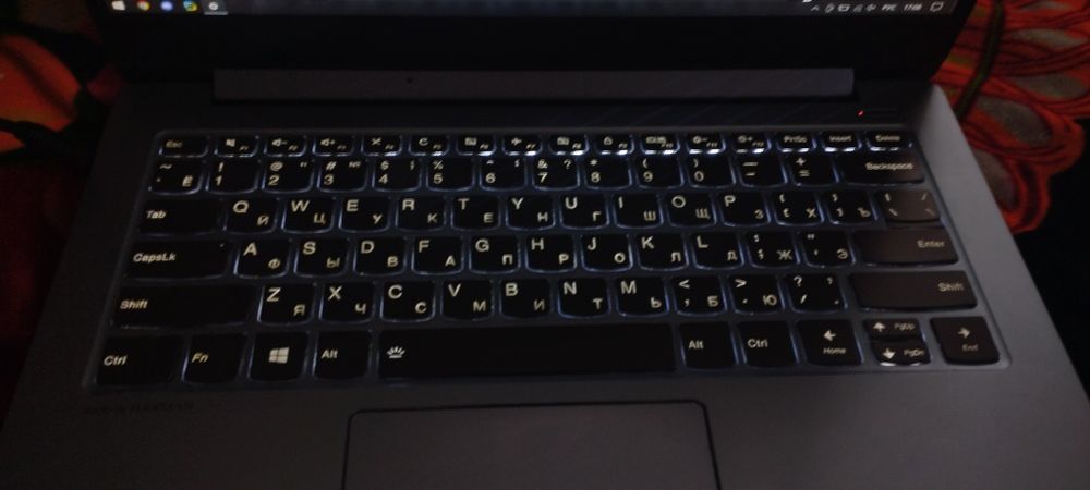 Ноутбук lenovo 81h1