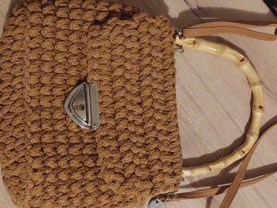 Дамски плетени чанти