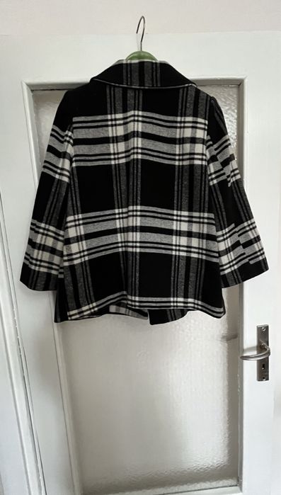 Вълнено палто със 7/8 ръкав