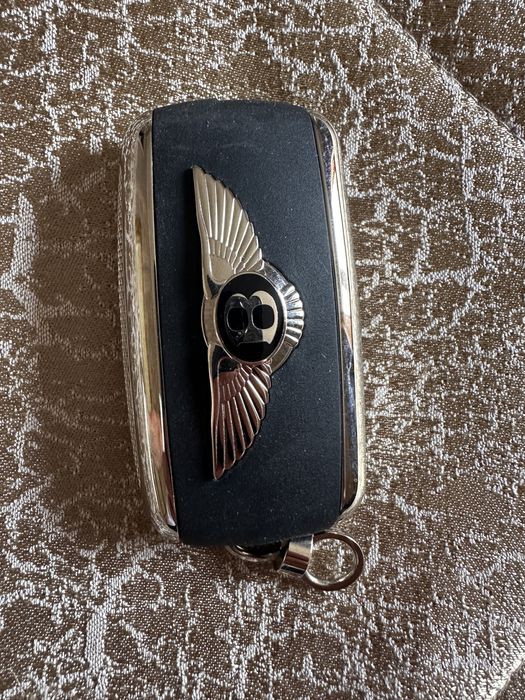 Продам ключ Bentley