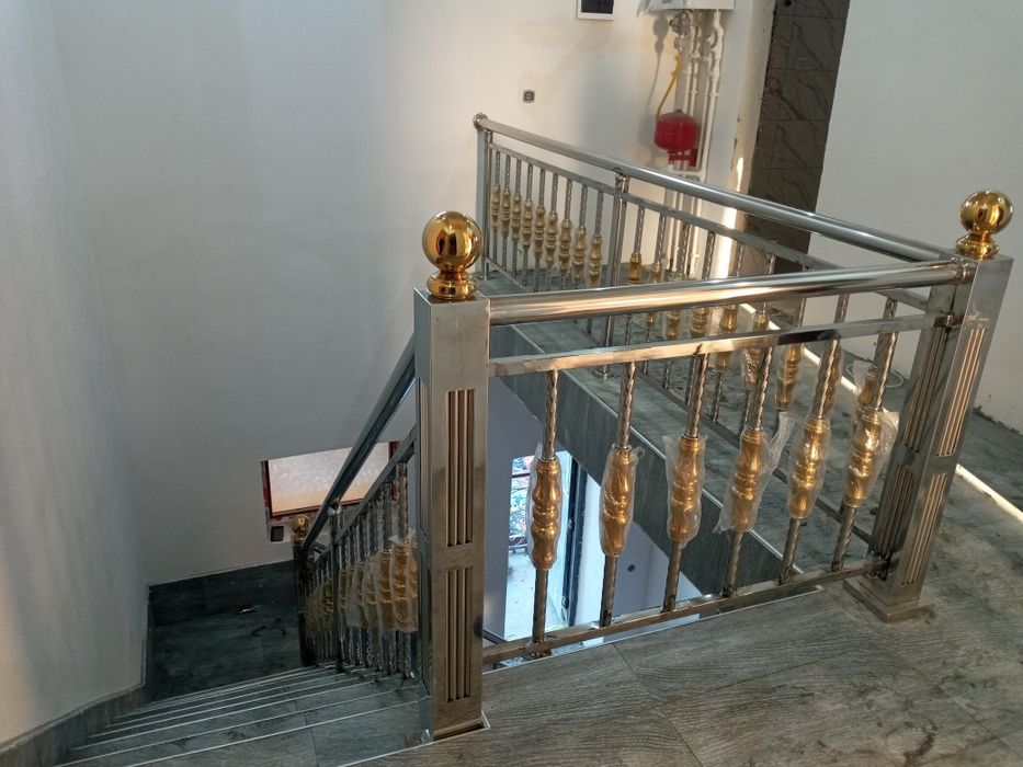 Нержавеющей  перила