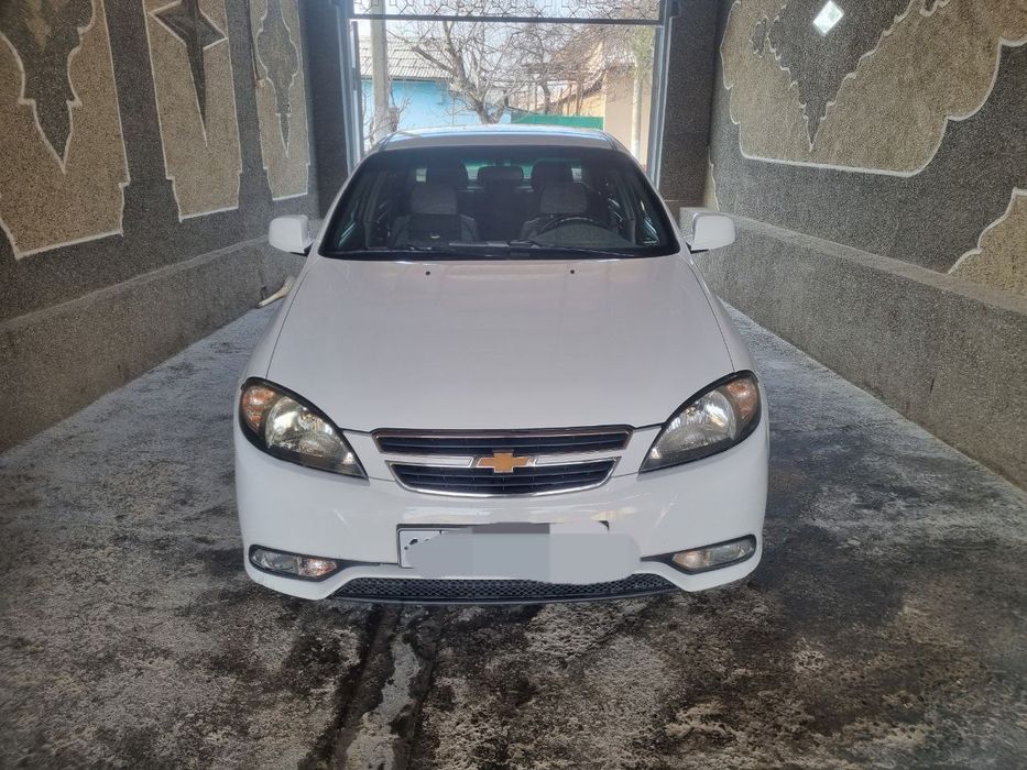 Gentra arenda variantga beriladi. 2000$ 38 oy 300$ dan beriladi