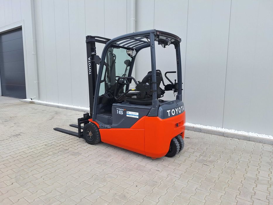 Електрокар Toyota 8FBE16T Дуплекс мачта със свободен ход - 3 300 мм