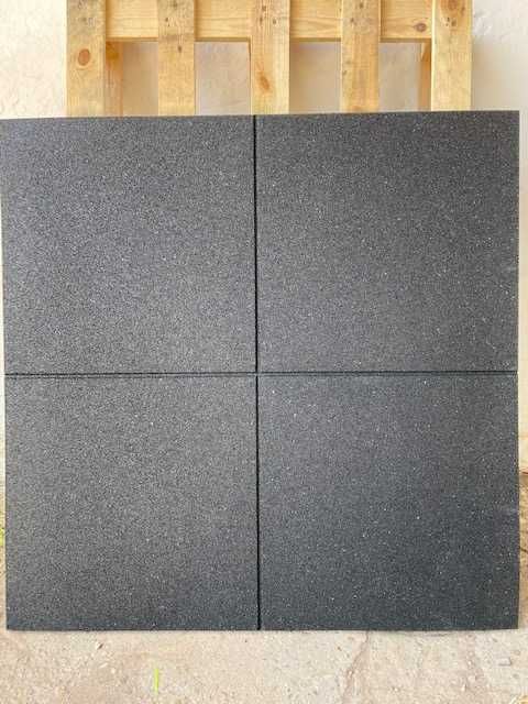 Fabrica de pavele si dale din cauciuc / tartan