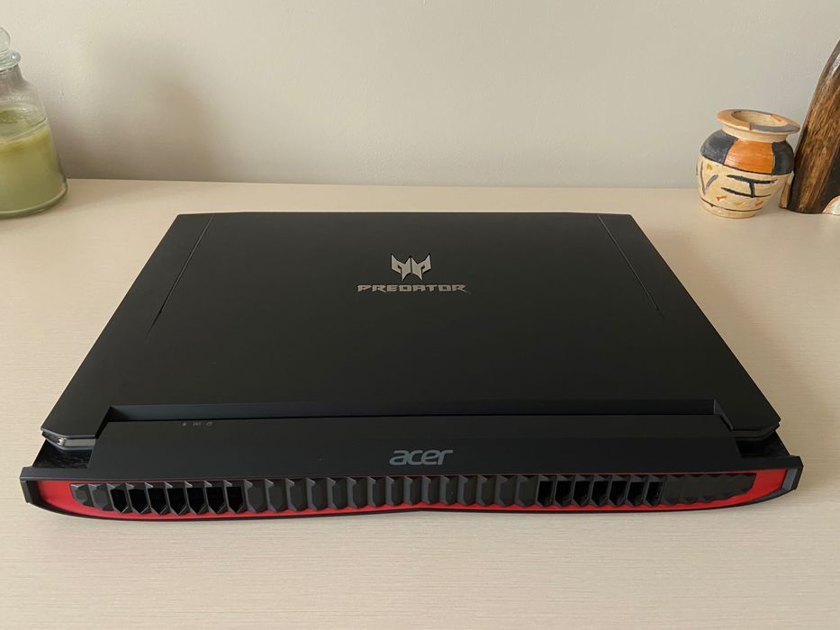 Laptop Acer Predator G9 de 17”, i7 si 48GB - IMPECABIL