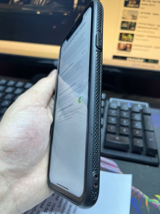 Срочно Продаю IPhone Xr