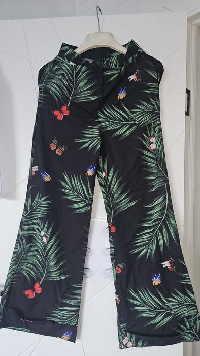 Женский костюм размер 40-42