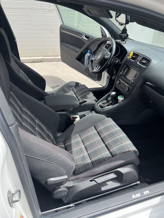 VOLKSWAGEN Golf 2010 — imagine 5
