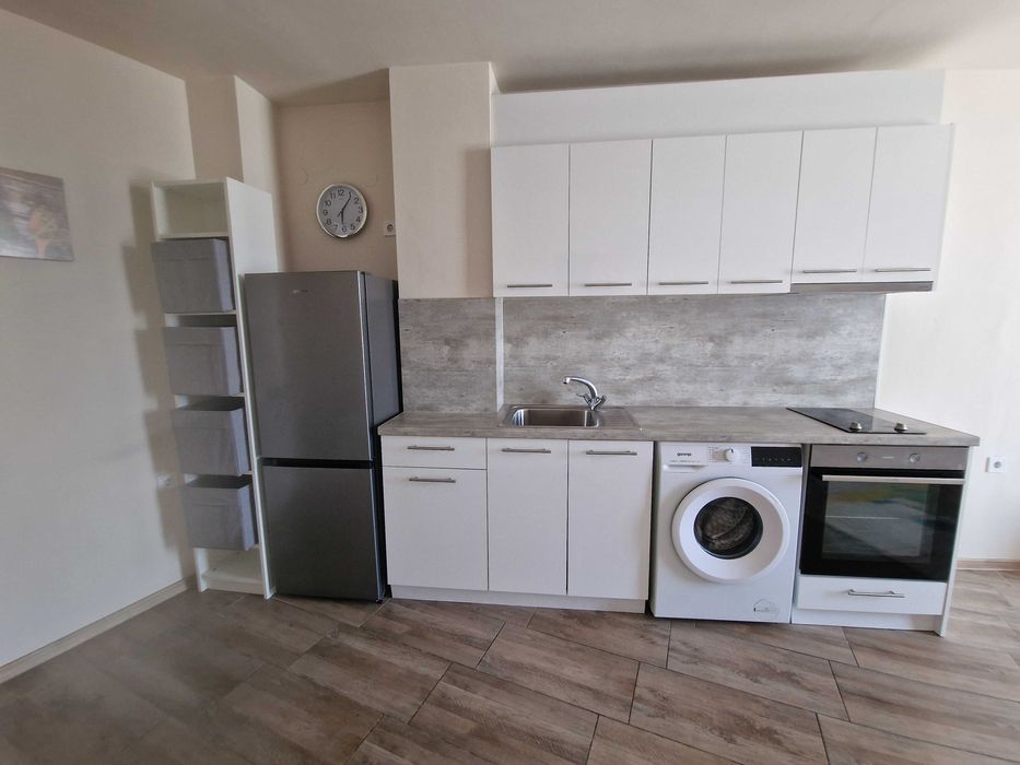 Дава се под наем Двустаен апартамент в Пловдив, Съдийски - 60 кв.м за 382.5 € - Снимка #1