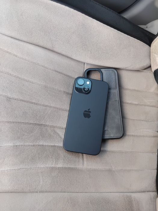 Айфон 15,128гиг,